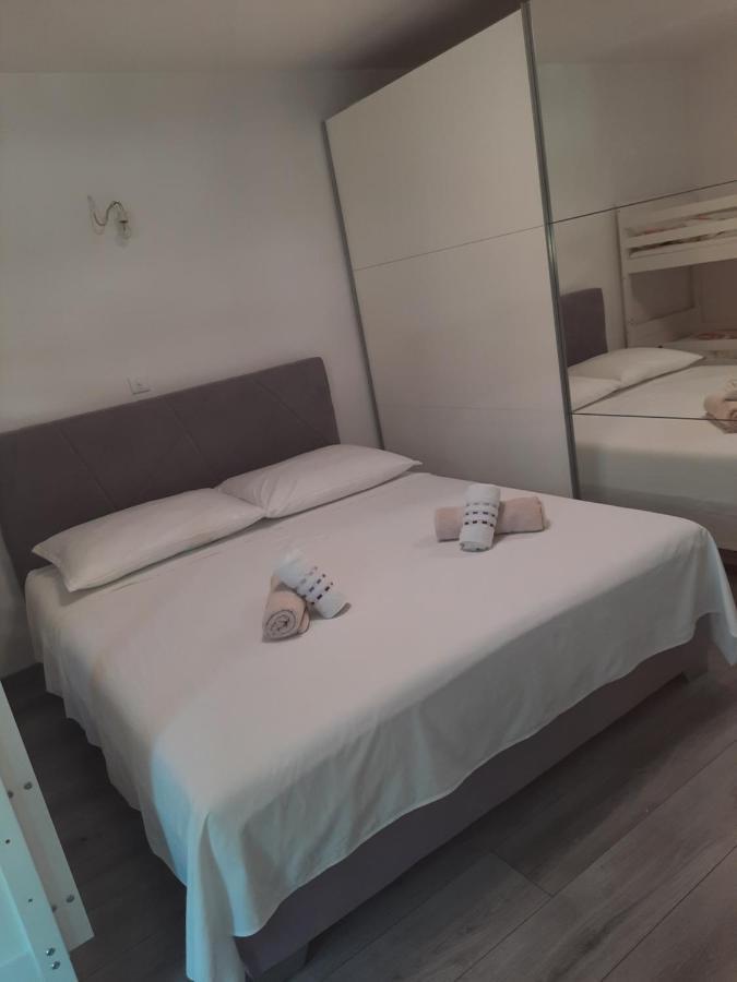 Ani Apartment สปลิท ภายนอก รูปภาพ