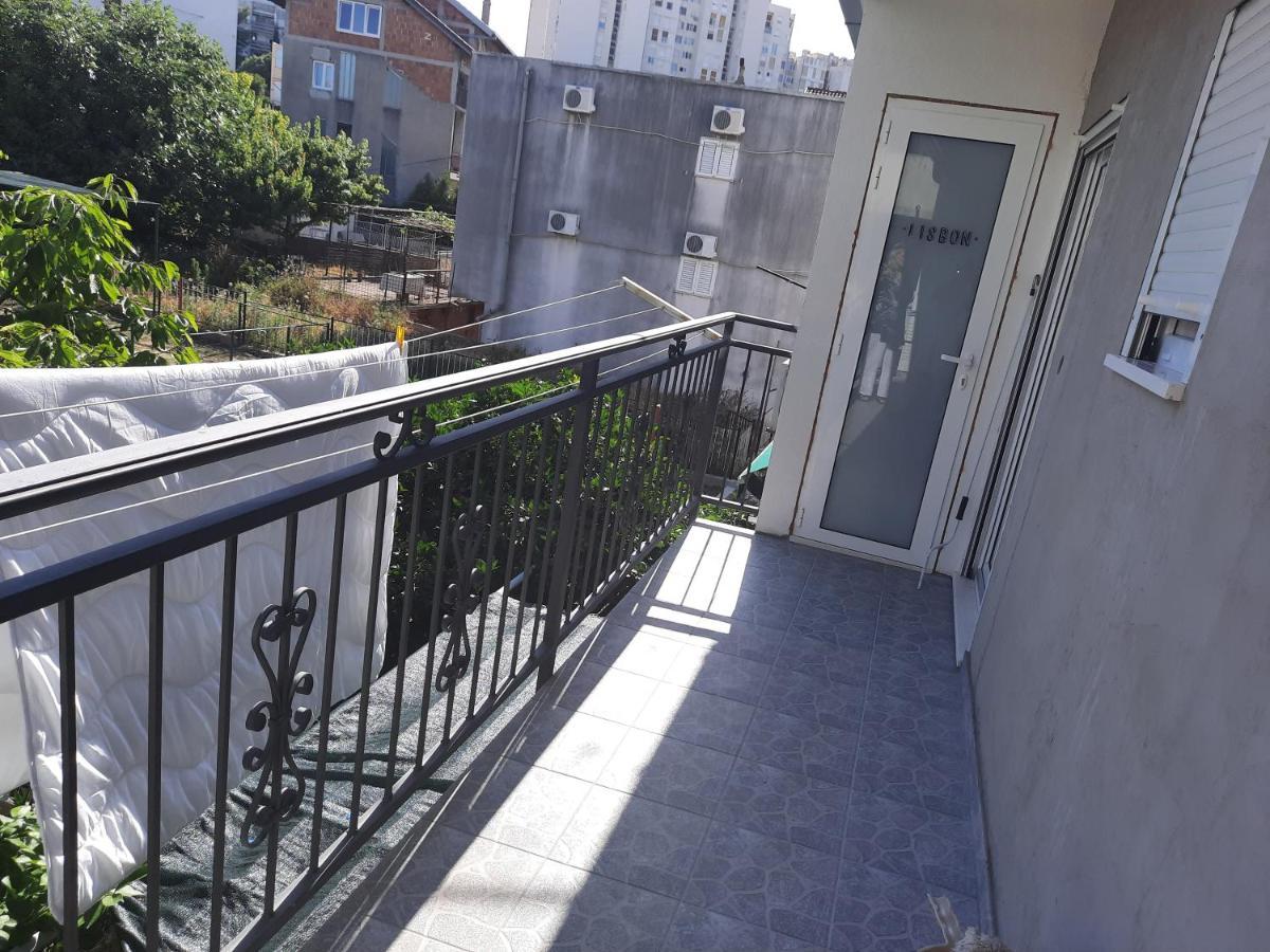 Ani Apartment สปลิท ภายนอก รูปภาพ